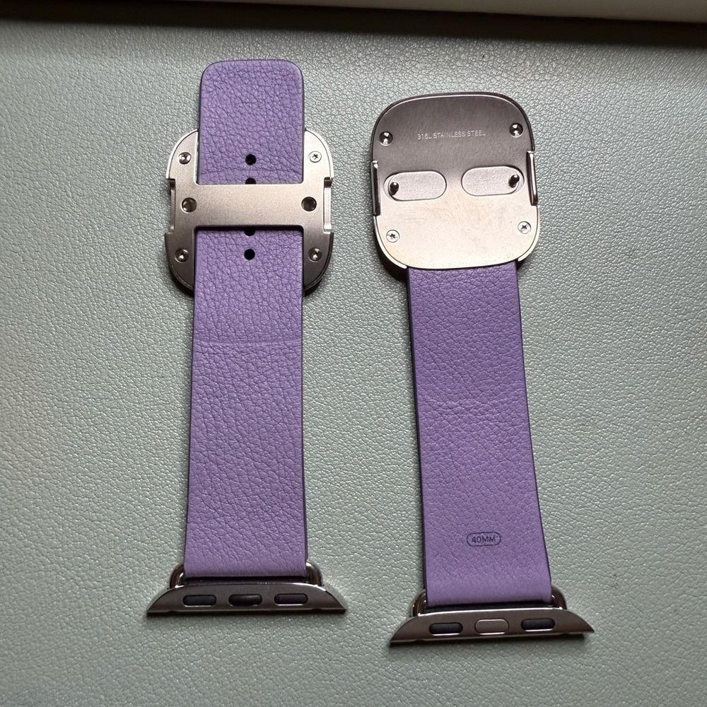 Apple Watch Modern Buckle Lilac 40mm Medium - Picture 2 of 7